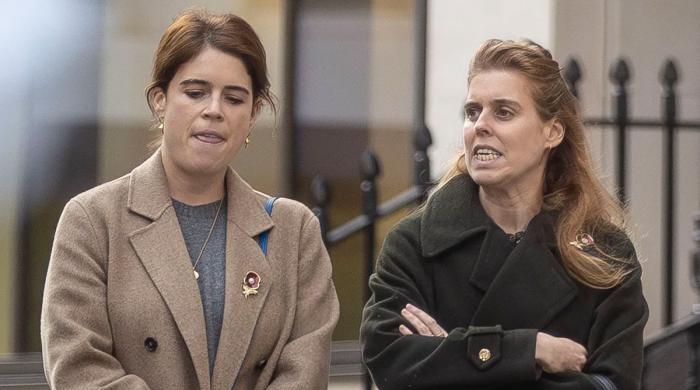 Princesses Beatrice collapses into ‘bad struggle’: ‘She’s trying to shield Eugenie’