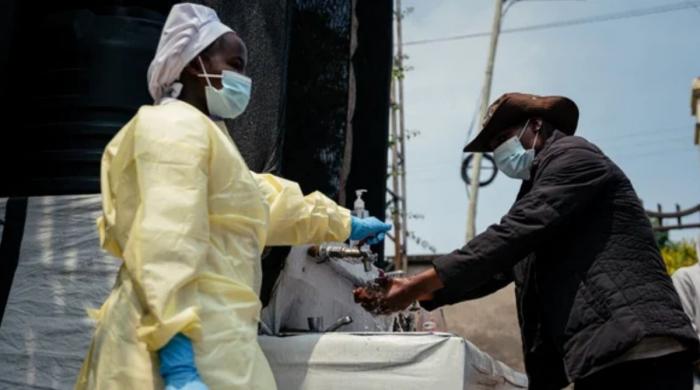WHO opposes US travel ban on Ebola-affected countries