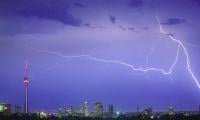 Severe thunderstorm watch issued for Toronto region by Environment Canada