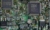 Why does the Trump administration want to award $2 billion to quantum computing firms?