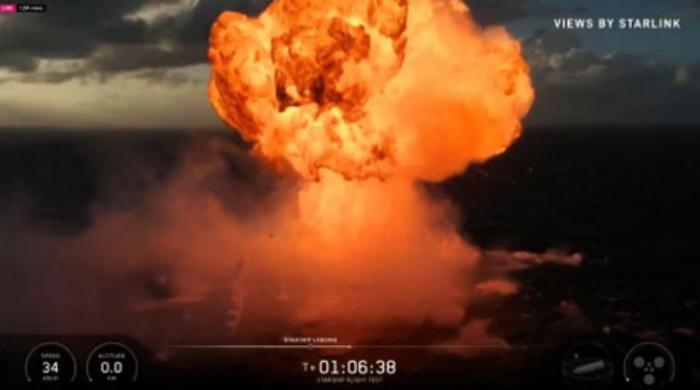 SpaceX Starship explodes after Indian Ocean splashdown