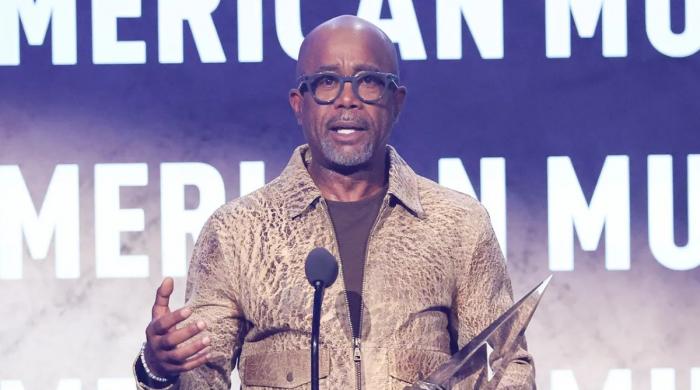 American Music Awards honours Darius Rucker with Veterans Voice Award