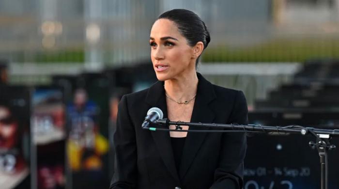 Meghan Markle suffers a ‘far fall’ even for her: ‘They have to downsize’