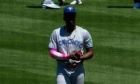 Blue Jays’ Jesús Sánchez exits after fan-thrown ball bruises wrist