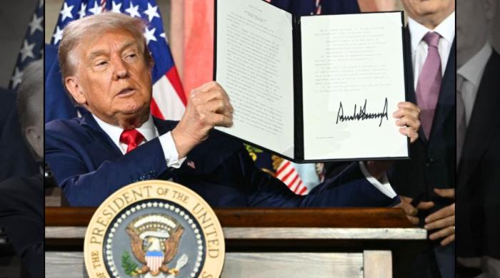 Trump signs executive order to promote advanced AI innovation and security