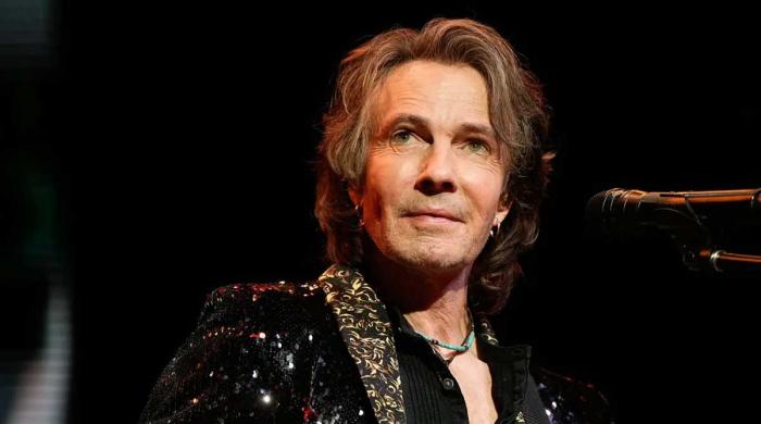 Rick Springfield reveals why he chose U.S. citizenship