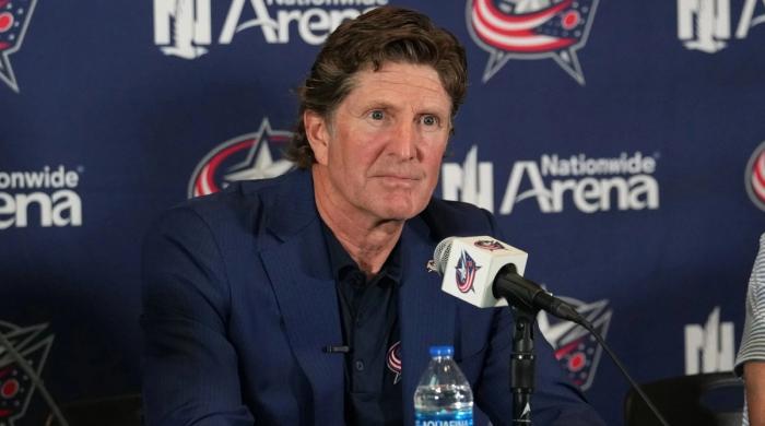 Mike Babcock under scrutiny as NHLPA demands investigation before Oilers can hire him
