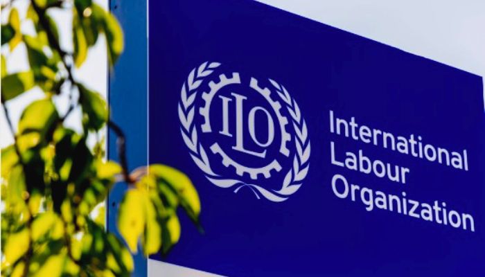 UN sets first binding rules for workers