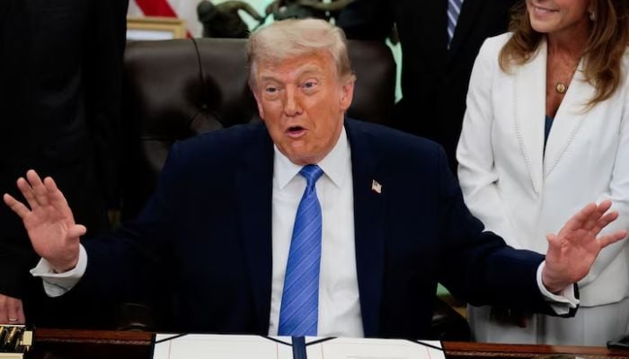 Trump’s White House cage match plan fails to win over most Americans, poll finds