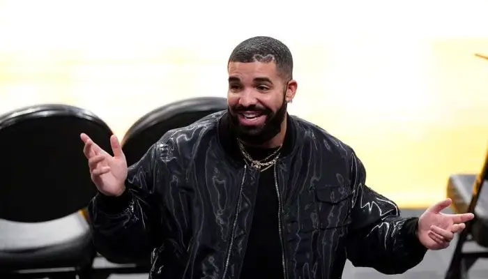 Drake crosses 100 million monthly listeners on Spotify