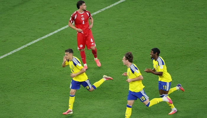 Tunisia fires manager after shocking 5-1 defeat by Sweden