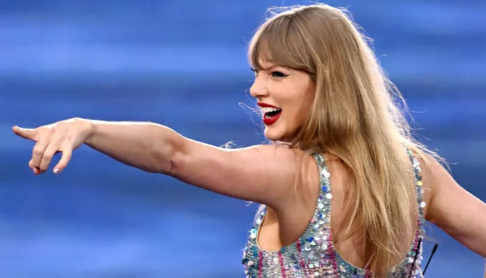 Taylor Swift sends fans into frenzy by spending entire night at this famous venue ahead of wedding