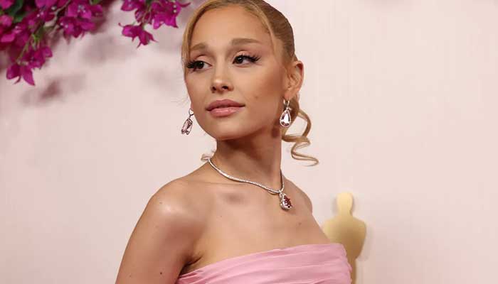 Ariana Grande sends sweet wishes to love of her life amid Ethan Slater split