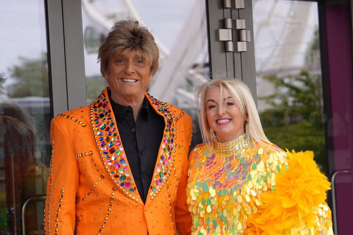 Barry Manilows superfans Wayne Denton and Janet Martin | Source: Liverpool ECHO