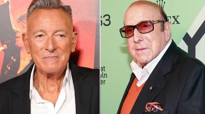 Bruce Springsteen pays tribute to music legend Clive Davis after his death