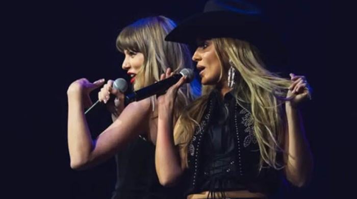 Taylor Swift flashes her engagement ring at Travis Kelce's Tight Ends concert: Watch