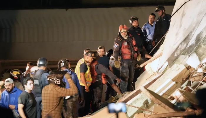 Trump pledges aid to earthquake-ravaged Venezuela