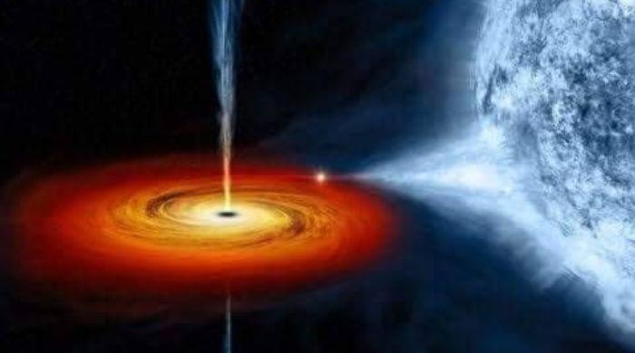 What happens at black hole’s event horizon? Scientists find the first-ever clue