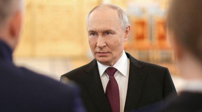 Is Russian military plotting to oust Putin? Explosive reports raise alarm