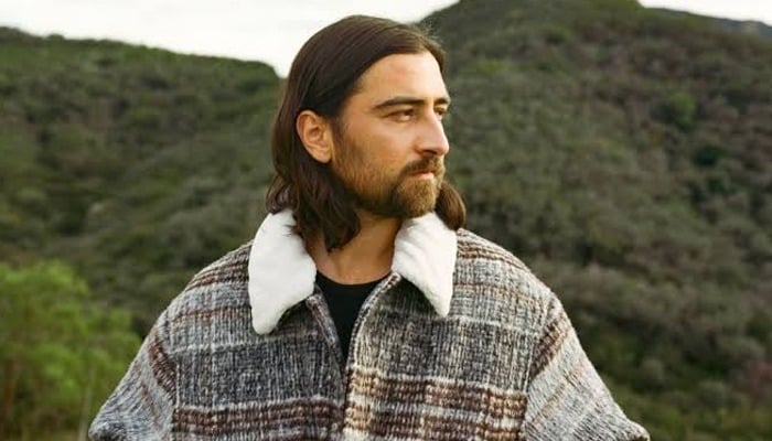 Noah Kahan addresses ‘total disrespect’ at hometown after song release