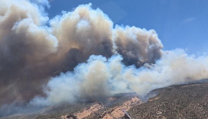 3 Firefighters killed, 2 injured after Snyder fire escalates on Utah-Colorado Border