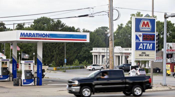 California lawsuit accuses gas stations of using AI to fix fuel prices