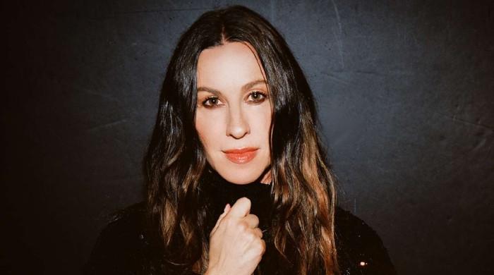 Alanis Morissette reveals the aging factor that feels like a ‘truth serum’ 