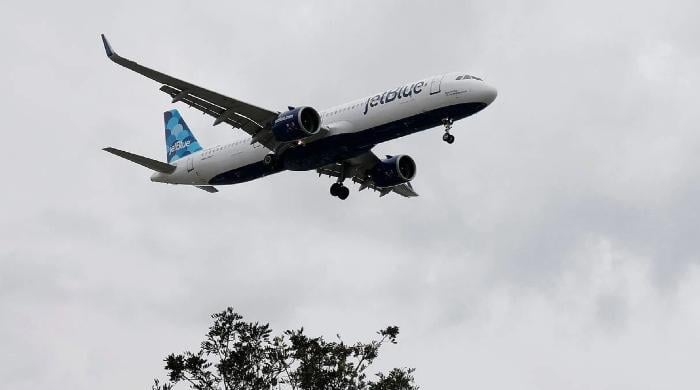  Drone reportedly strikes JetBlue plane before landing at New York's JFK