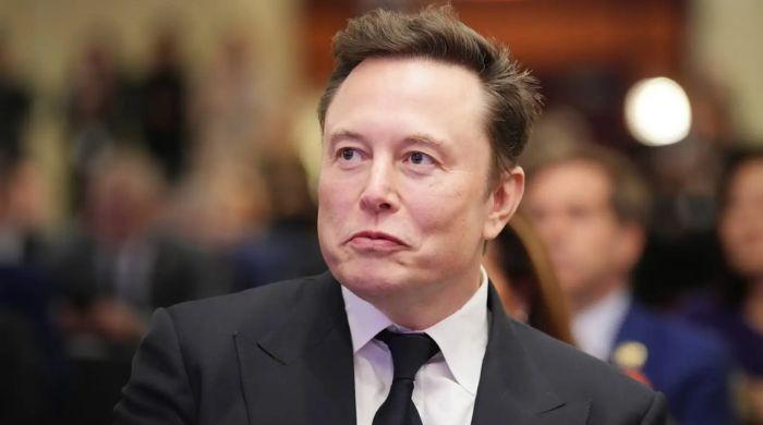 Elon Musk accused of lying about secret government UFO program