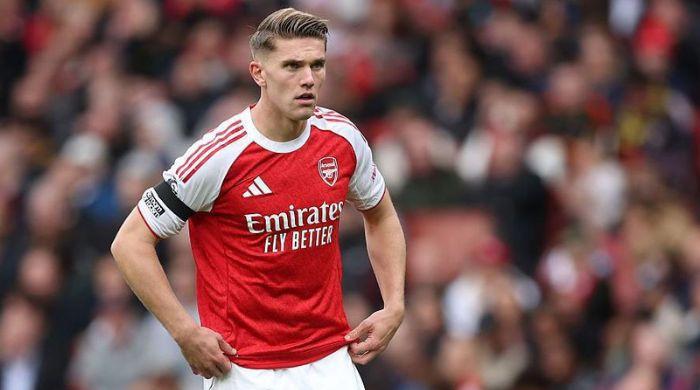 Arsenal striker Viktor Gyokeres breaks silence on transfer links