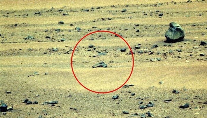 Alien gun on Mars? Resurfaced viral NASA photo sparks fresh extraterrestrial theories