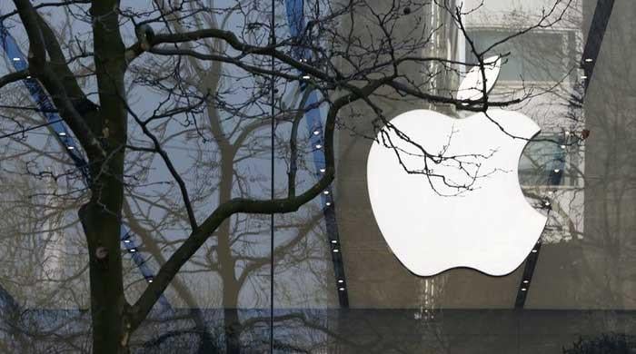 Russia threatens Apple with a $52 million fine 
