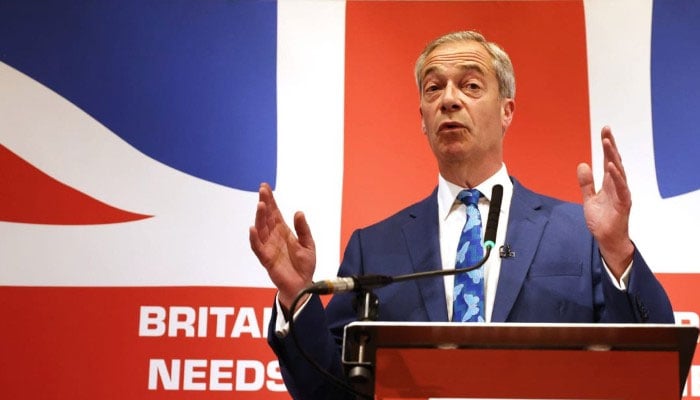 UK: Nigel Farage faces scrutiny over undisclosed funds linked to convicted criminal