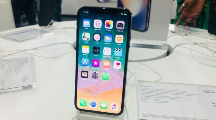 Analyst predicts foldable iPhone may repeat iPhone X launch problems