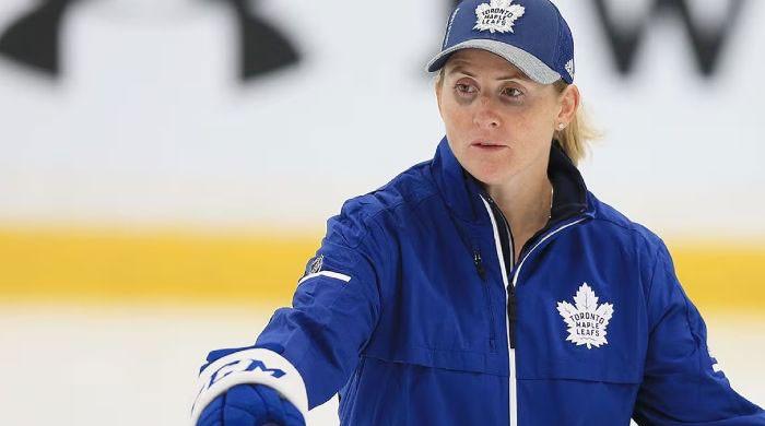 Hayley Wickenheiser announces Toronto Maple Leafs departure in emotional statement
