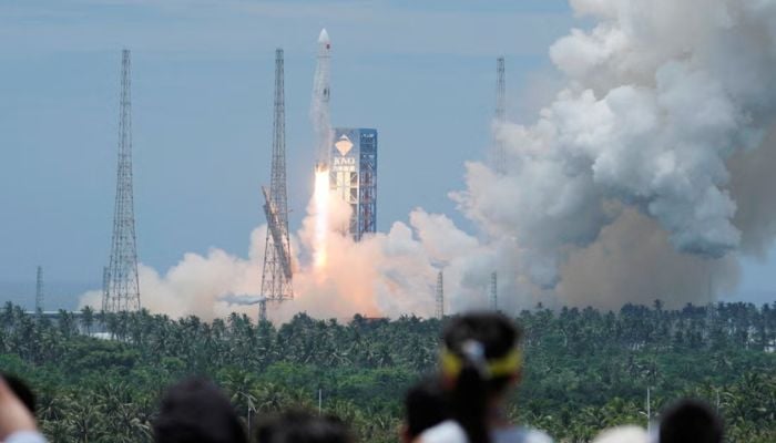 Chinas Long March-10B rocket recovery shakes up space race