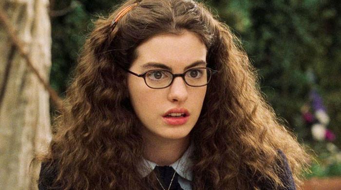 Why Disney killed off Anne Hathaway's on-screen dad in 'The Princess Diaries'