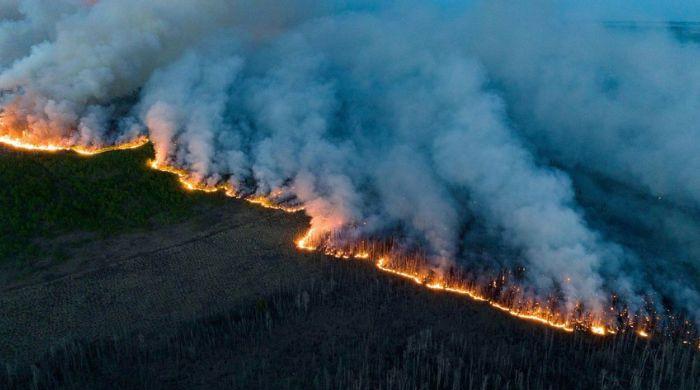 Canada wildfire smoke triggers ‘hazardous’ air quality alert across US Midwest, Northeast 