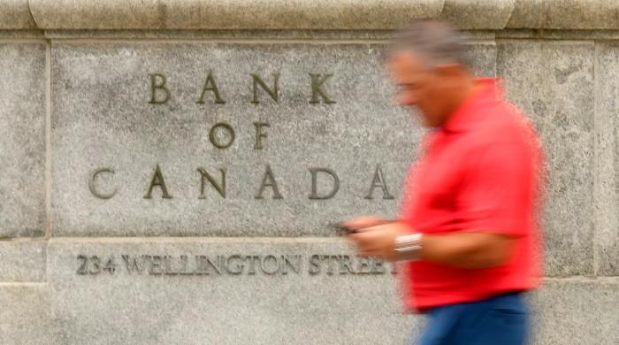 Bank of Canada sees economic recovery despite tariff and Middle East risks