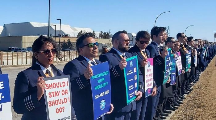 WestJet strike could disrupt August holiday travel after union vote