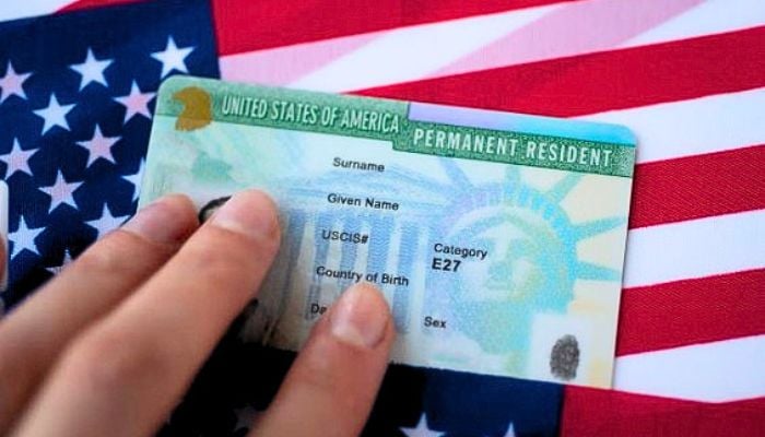 US to revive green card rule for immigrants using public benefits