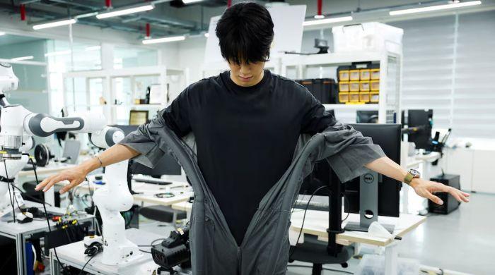 Scientists unveil breakthrough robot that can dress people without human help 