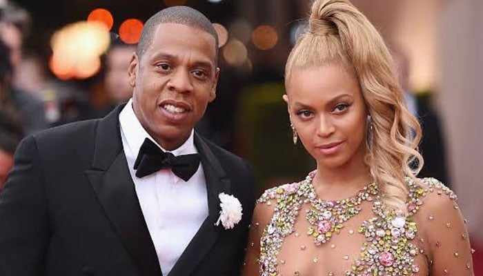 Jay-Z and Beyoncés mansion suffers damage after driver crashes through gates