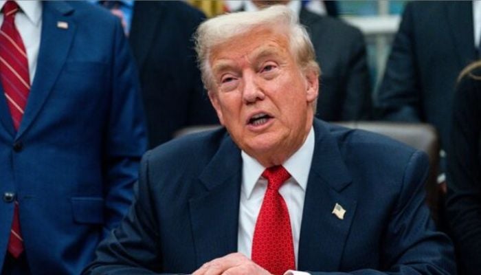 Trump urges republicans to add Iran measures to Russian bill