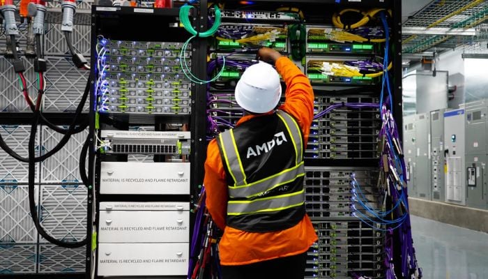 Microsoft adopts AMD Helios: Can it challenge Nvidia?