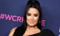 Kyle Richards marks 4 years of being clean and sober in latest update: 'I’m happy'