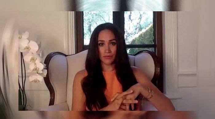 Meghan Markle gets grilled despite wearing wigs: ‘High-end clinical narcissist!’