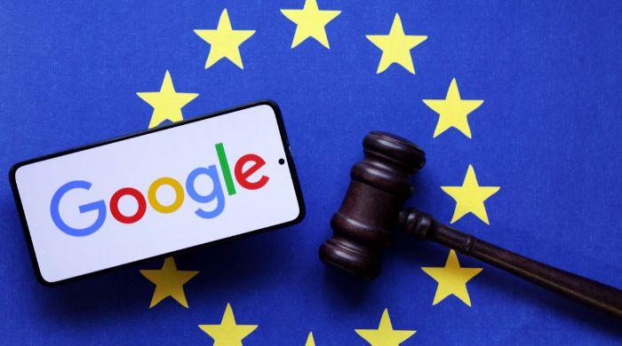 Google faces $1B EU fine, holds talks to avoid more penalties