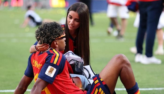 Unbothered: Lamine Yamals girlfriend Ines Garcia drops new photos after viral relationship controversy