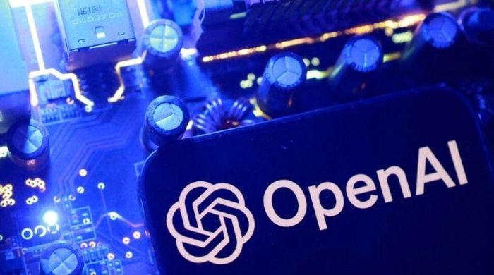 White House tracks OpenAI breach as lawmakers push emergency 'AI kill switch'